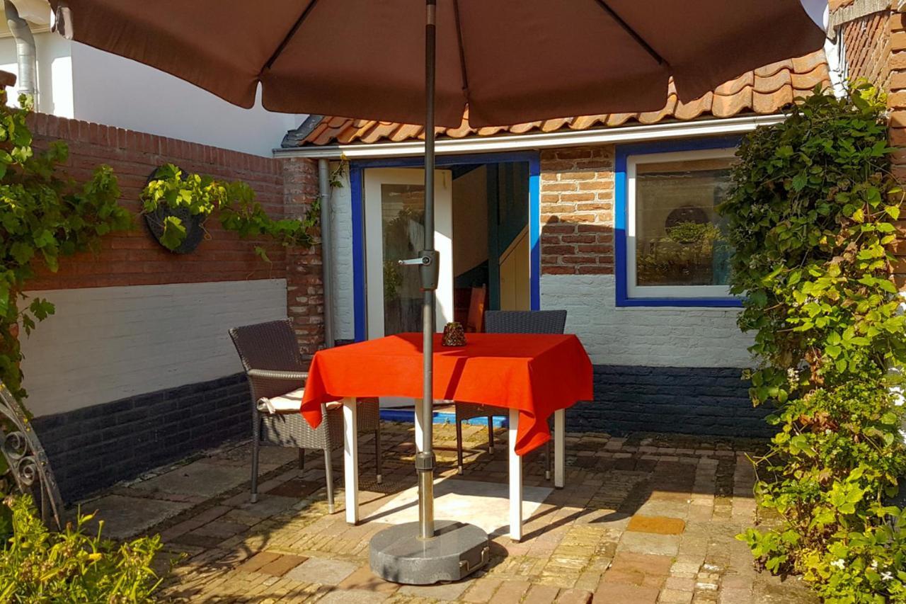 Countryside Bliss: Historic Cottage By The Sea Burgh-Haamstede Exterior foto